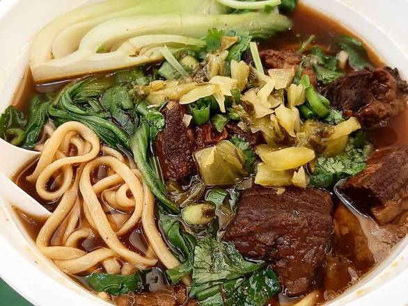 Braised Beef Stew Noodle Soup 红烧牛肉面